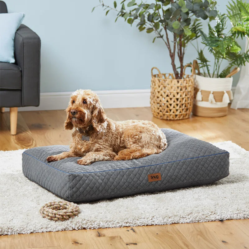 Furry Friends Pet Bed for Dogs and Cats Image 2