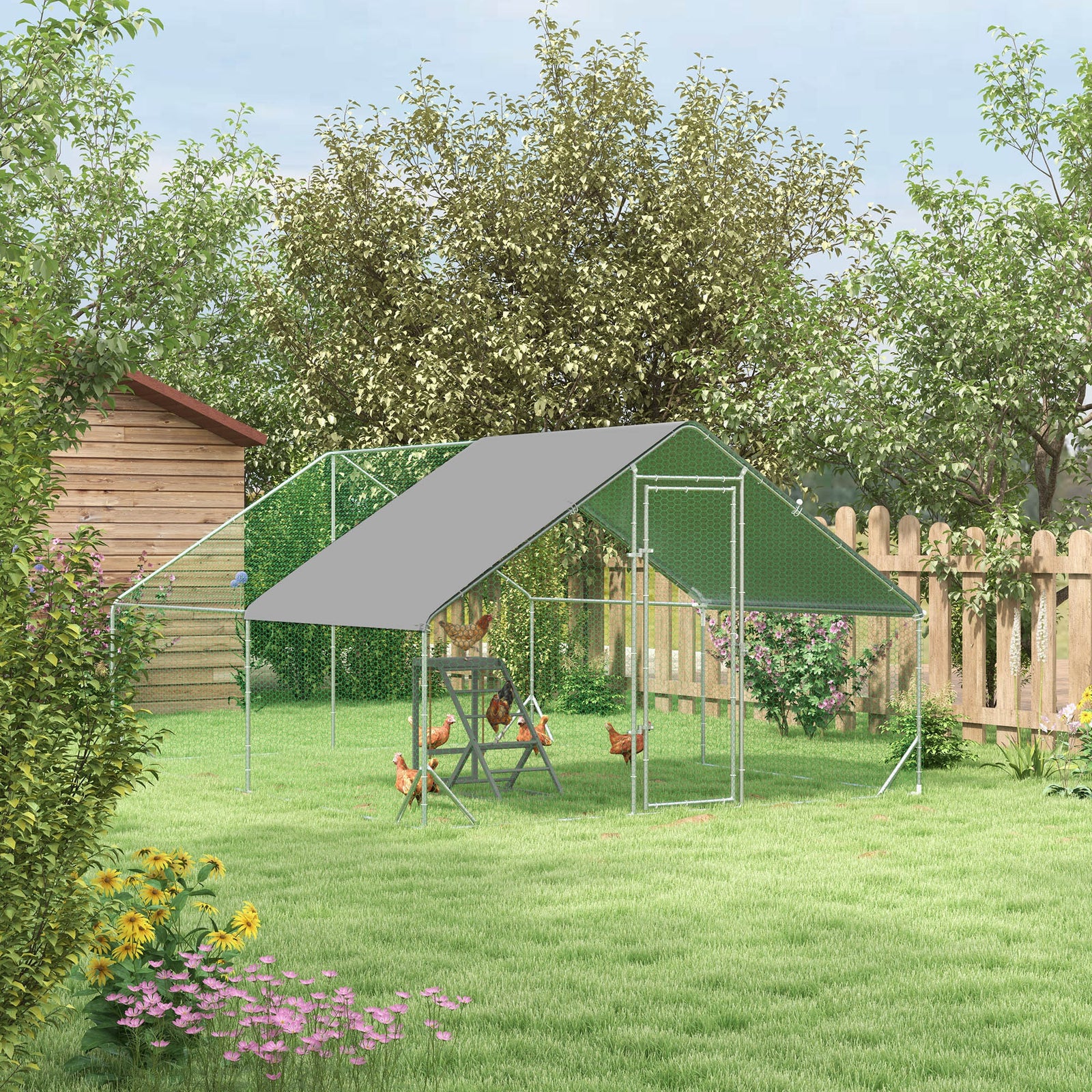 Spacious chicken coop for 8-12 chickens
